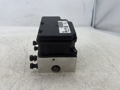 2011 Harley Street Glide Touring FLHX OEM ABS Brake Pump & Control Module