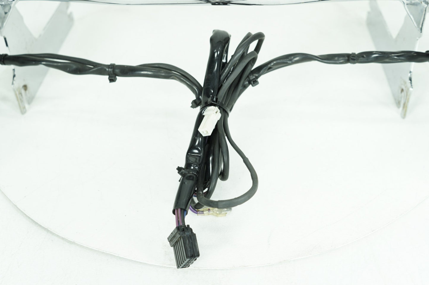 1999 - 2006 Harley-Davidson Touring Electra Glide Police Front Turn Signal Indicators Aux Light Bar 68712-94A