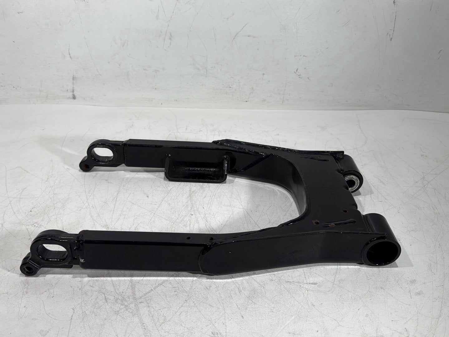 2003 Harley Road King Touring FLHRCI Classic OEM Rear Fork Swingarm Swing Arm