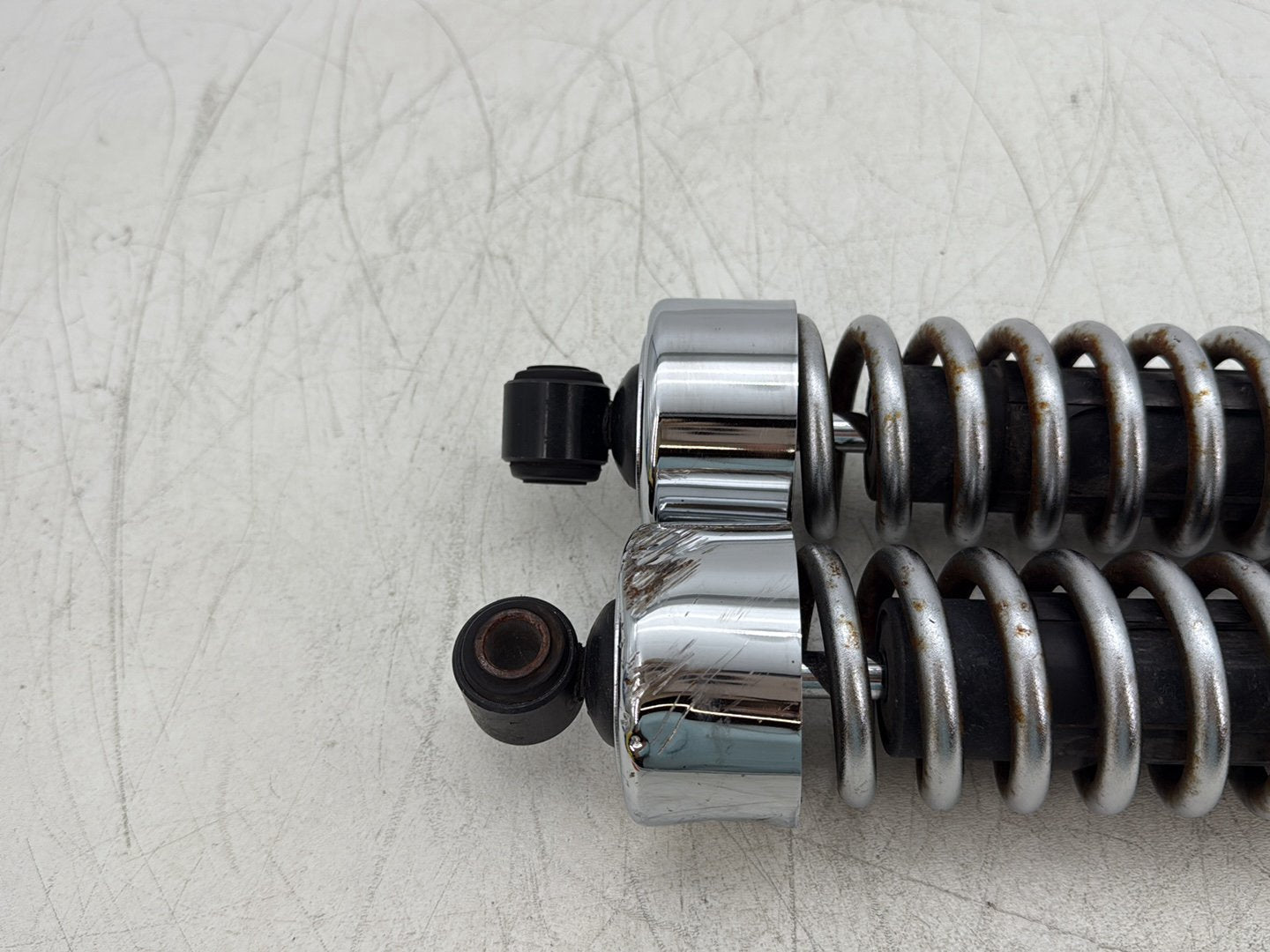 2004 Harley Sportster XL883C 883 Custom OEM Rear Left Right Shock Absorbers