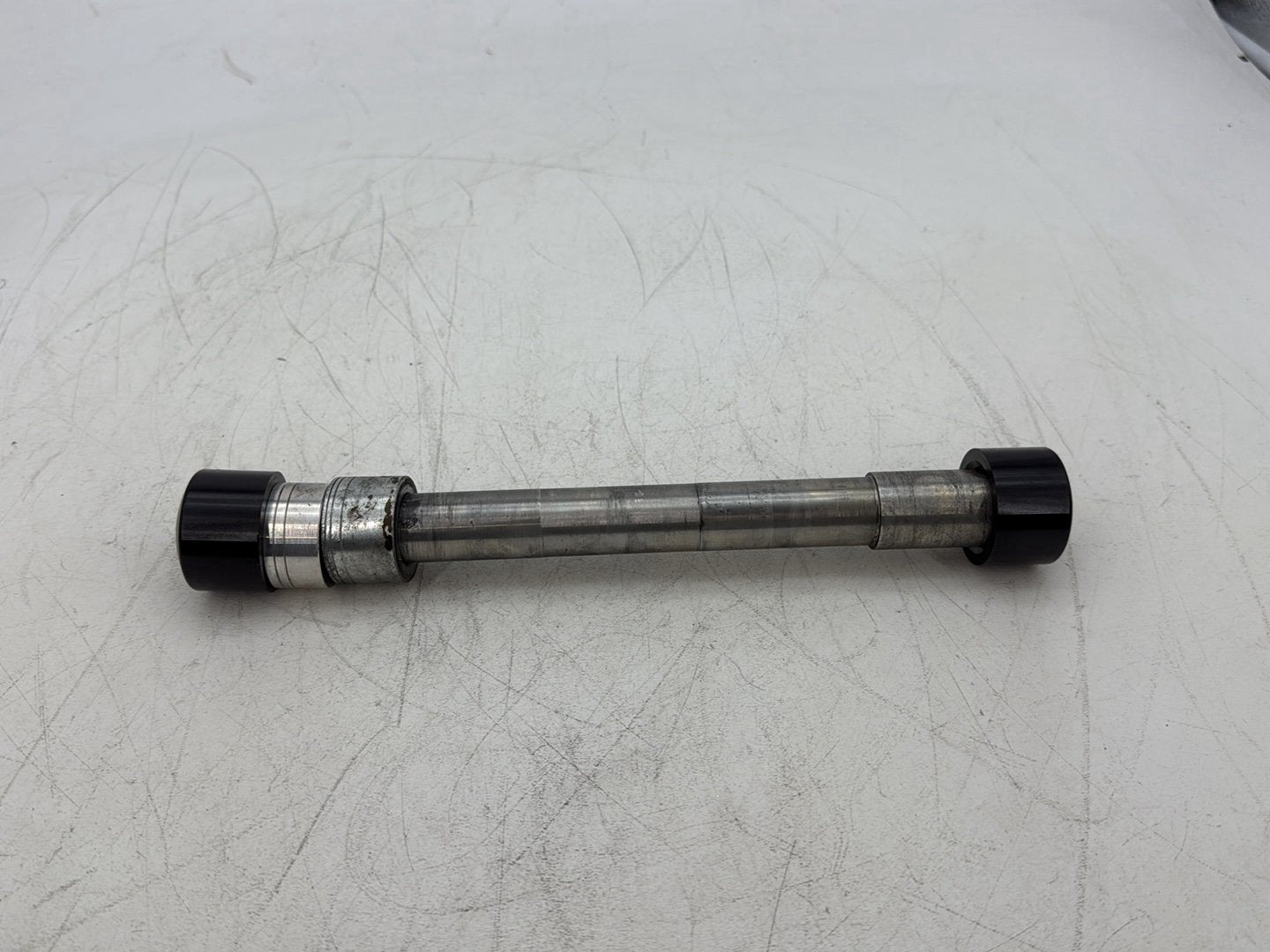 2013 Harley Forty-Eight Sportster 1200X OEM Front Wheel Axle Bolt Shaft