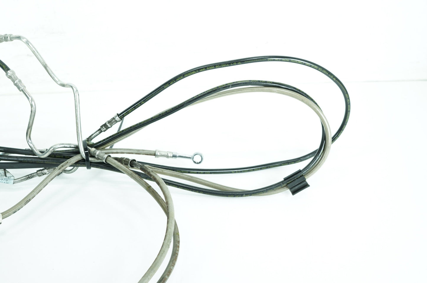 2007 - 2016 Harley-Davidson Touring CVO Electra Screamin Eagle Front Brake Hose Line Pipe ABS 41800206