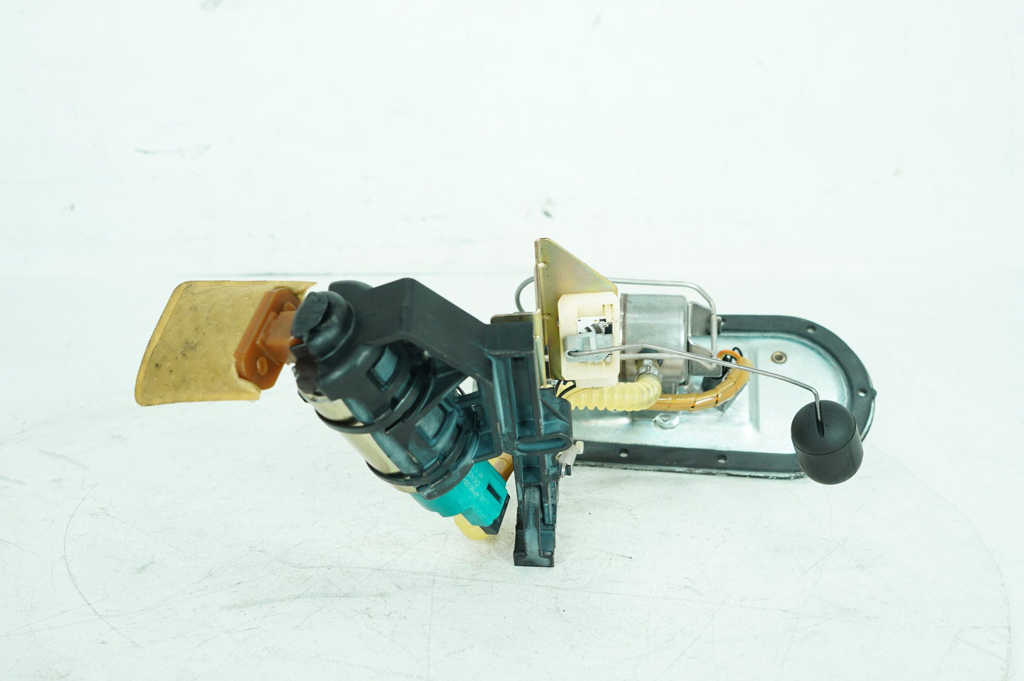 1999 - 2006 Harley-Davidson Touring Road King Police Fuel Pump Gas Gasoline Petrol Sending 	75127-02