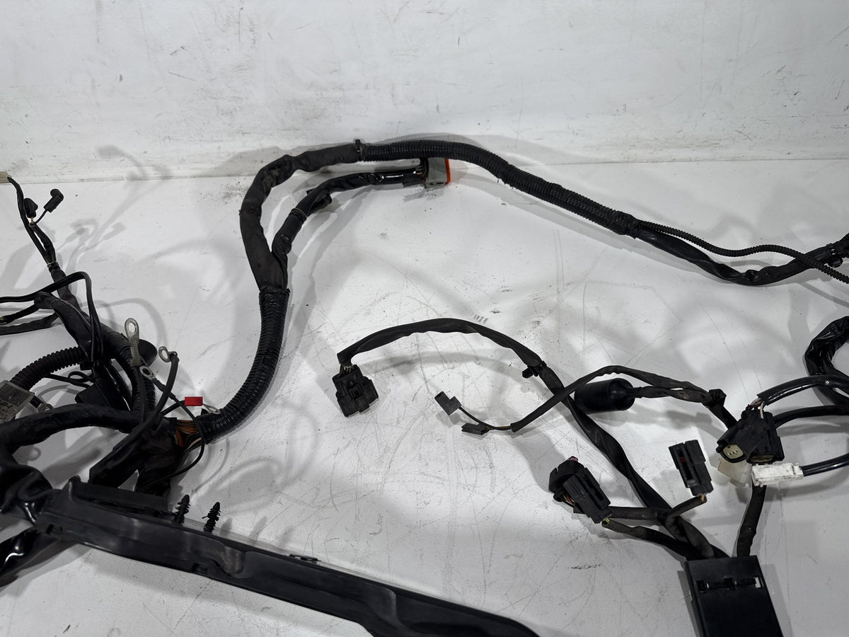 2011 Harley Road King Touring FLHR OEM Main Wire Wiring Harness Loom NON-abs