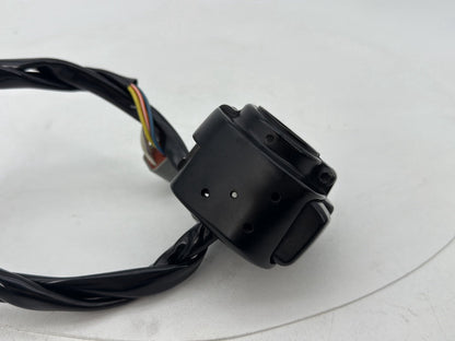 1999 - 2006 Harley-Davidson Dyna Low Rider Left Turn Signal Headlight Switches Controls 71685-06A