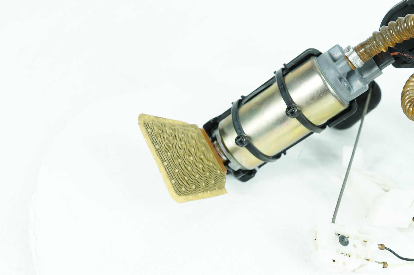 1999 - 2006 Harley-Davidson Softail Deluxe Gas Gasoline Fuel Petrol Pump Sending  	62897-01B