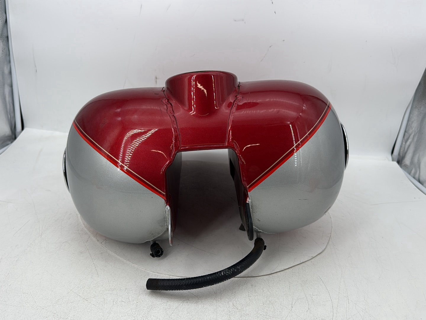 1999 - 2006 Harley-Davidson Touring Electra Glide Ultra Fuel Gas Tank Gasoline Reservoir 61356-03