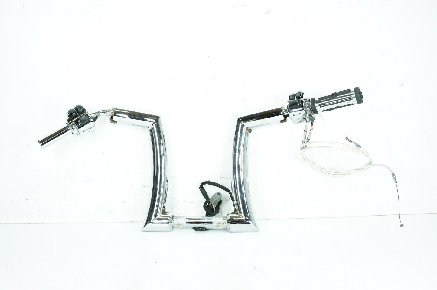 1999 - 2006 Harley-Davidson Softail Fat Boy Handlebars Left Right Switches Controls 71684-06A