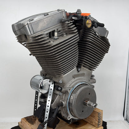 1999 - 2006 Harley-Davidson Dyna Super Glide CARB Twin Cam 88 Engine Motor 19256-05A