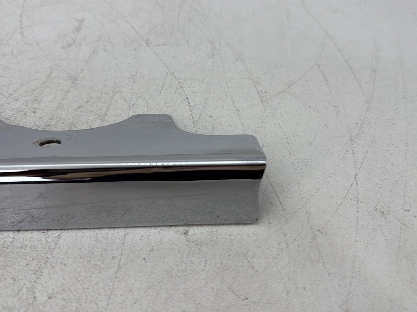 2000 Harley Dyna FXDWG Wide Glide OEM Front Fork Bracket Cover 45685-93