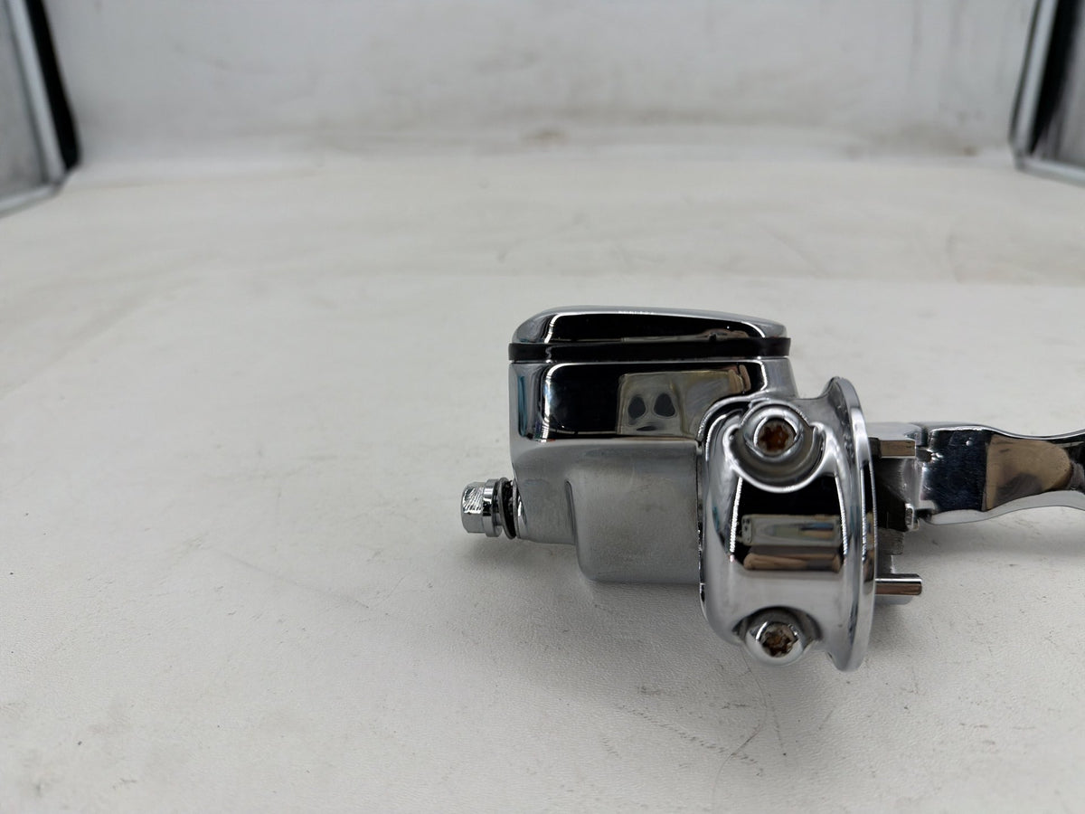 2003 Harley Electra Glide Touring OEM Front Right Brake Lever Master Cylinder