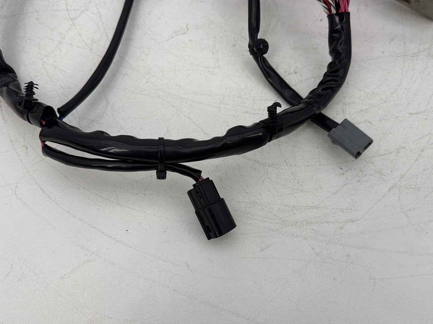 2015 Harley Touring FLHXS Street Glide OEM Front Sub Wiring Harness Loom Interconnect