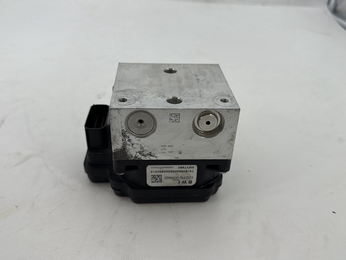 2011 Harley Road King Touring FLHRC Classic OEM ABS Brake Pump & Control Module