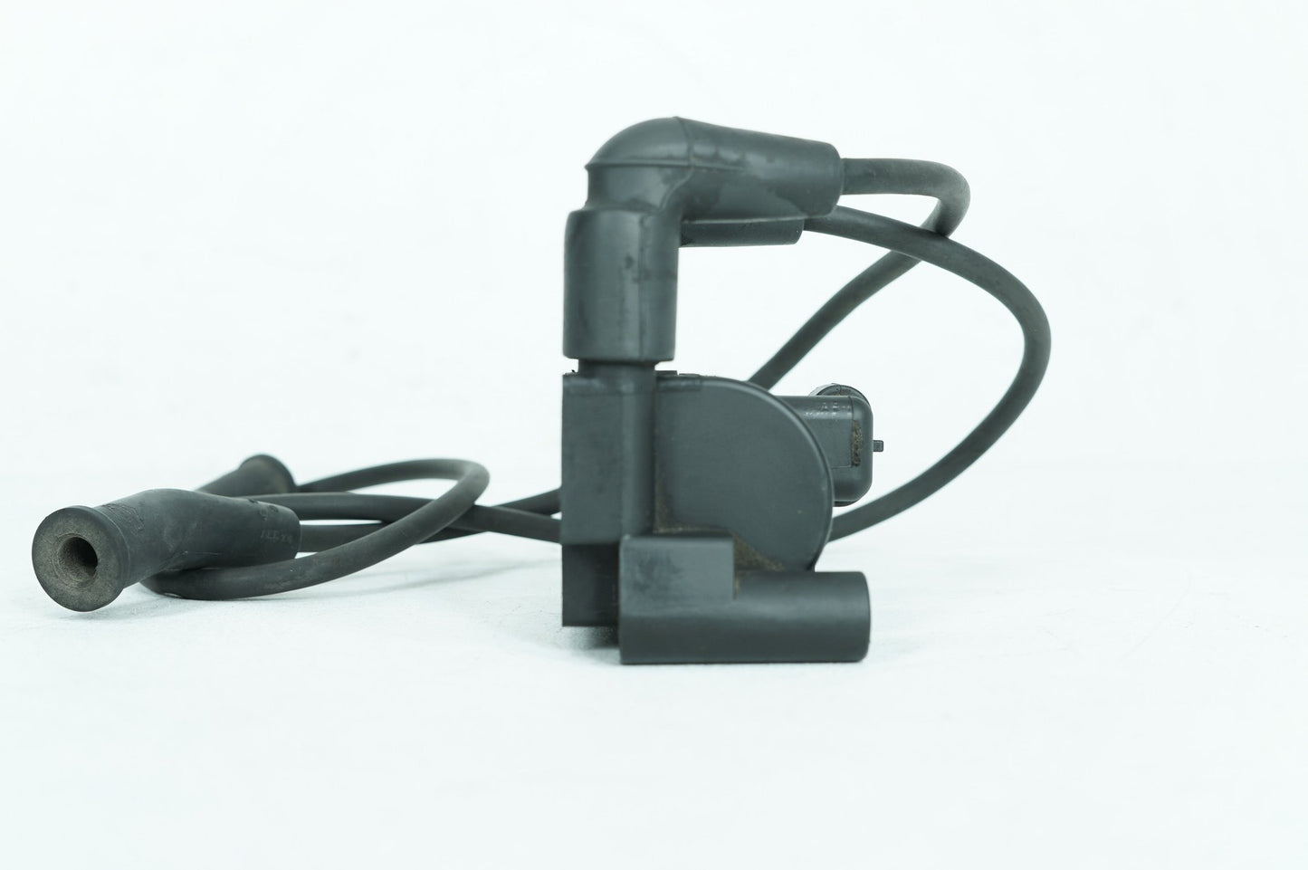 2012 - 2016 Harley-Davidson Touring Electra Glide Ultra Ignition Coil Spark Plugs Cable 31696-07A