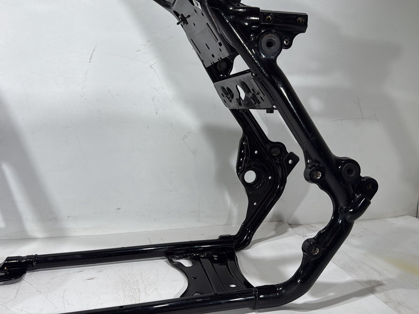 11 Harley Road King Touring Classic Body Main Frame Chassis CLN CLR-BENT Leg-