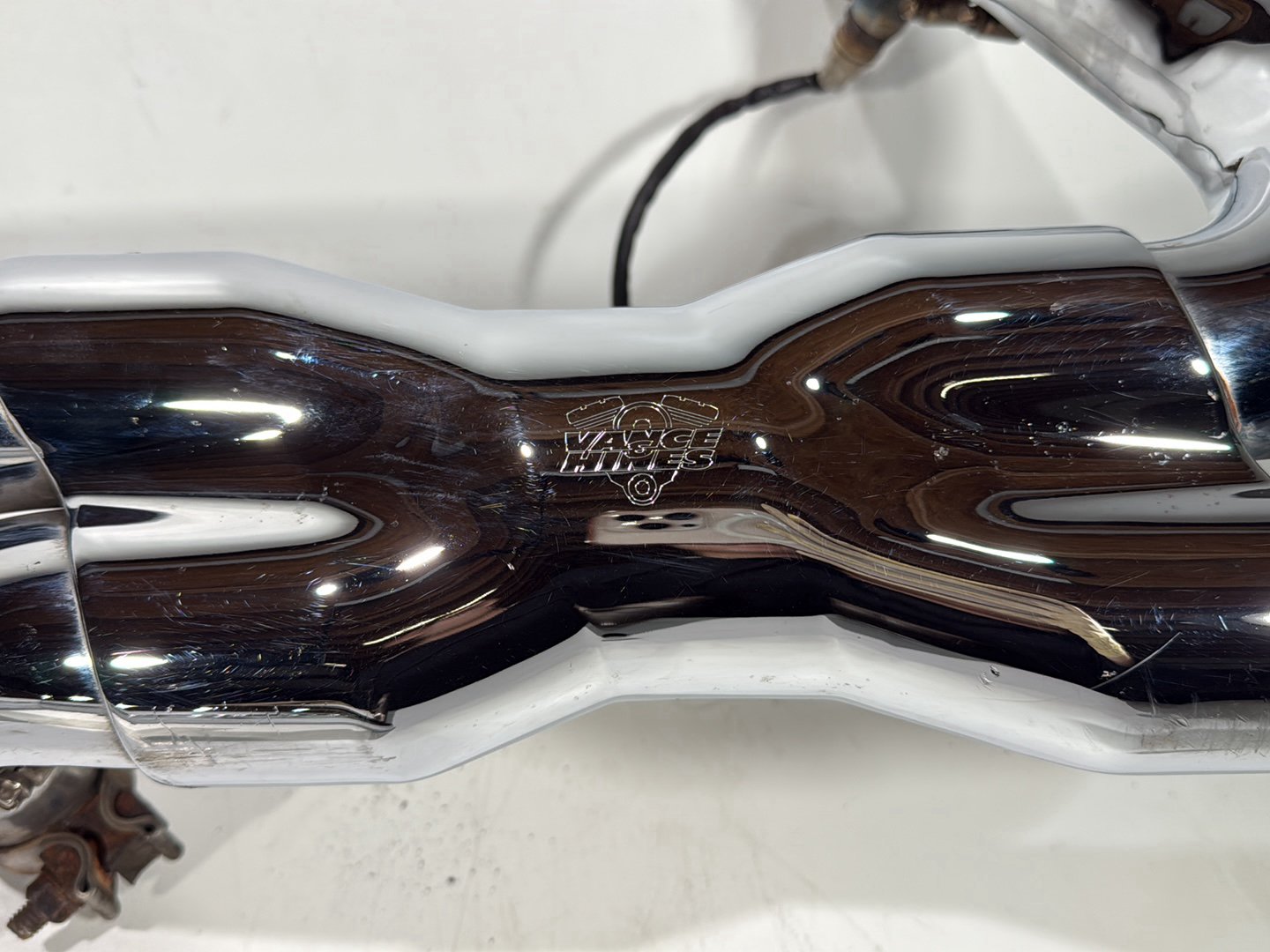 2007 - 2011 Harley-Davidson Touring Street Glide Exhaust Header Pipes Muffler Vance & Hines 	65591-09
