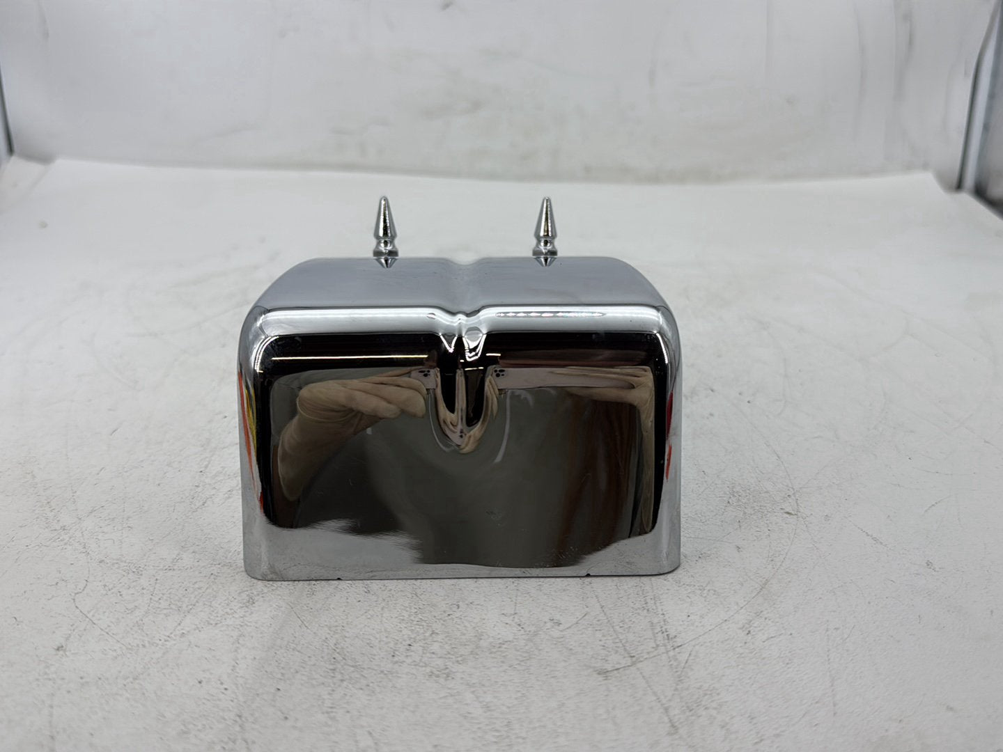 2006 Harley Dyna FXDWGI Wide Glide OEM Electrical Panel Holder Bracket Carrier Caddy