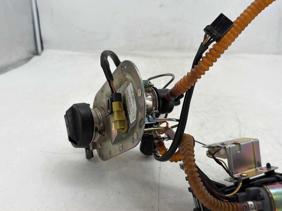 2006 Harley Electra Glide Touring OEM Fuel Pump Gas Gasoline Petrol Sending