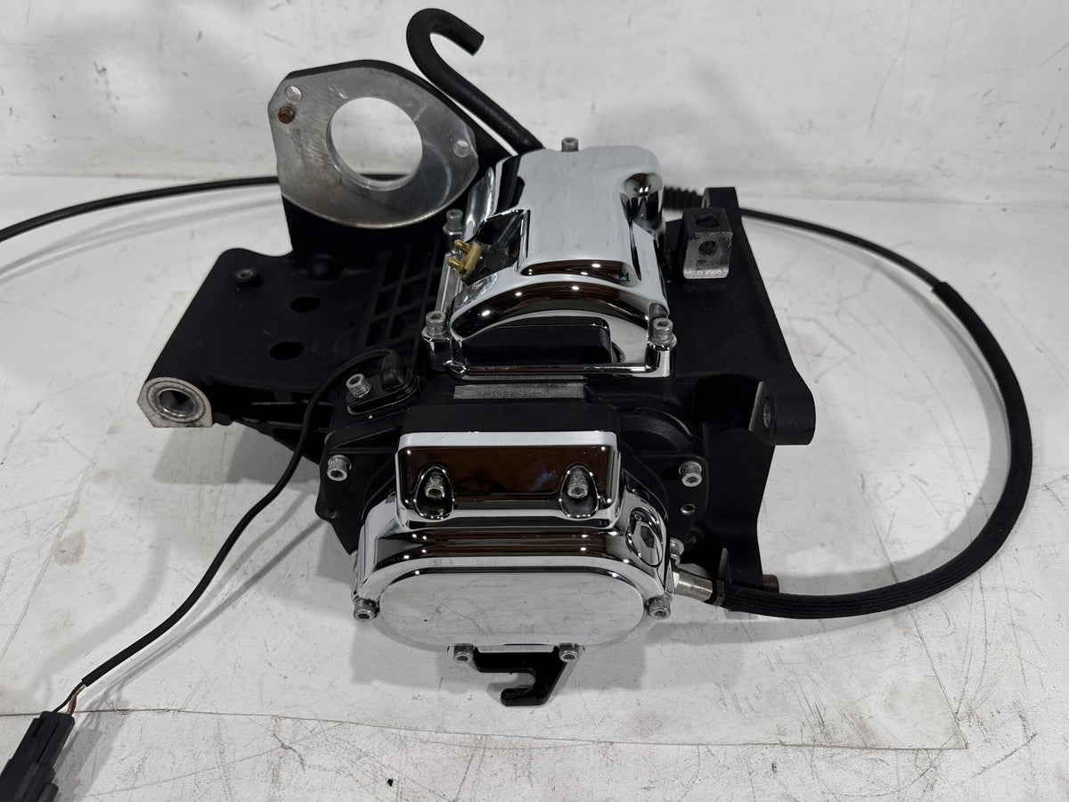 2003 Harley Softail Deuce FXSTDI OEM 5 Speed Transmission Gearbox 33052-03 29K