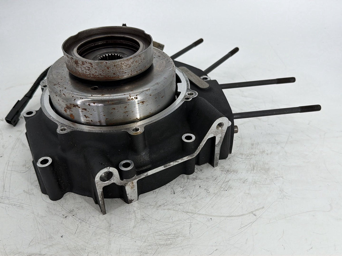 2010 Harley Touring Electra Glide Classic OEM Crankcase Shaft Engine Motor Cover