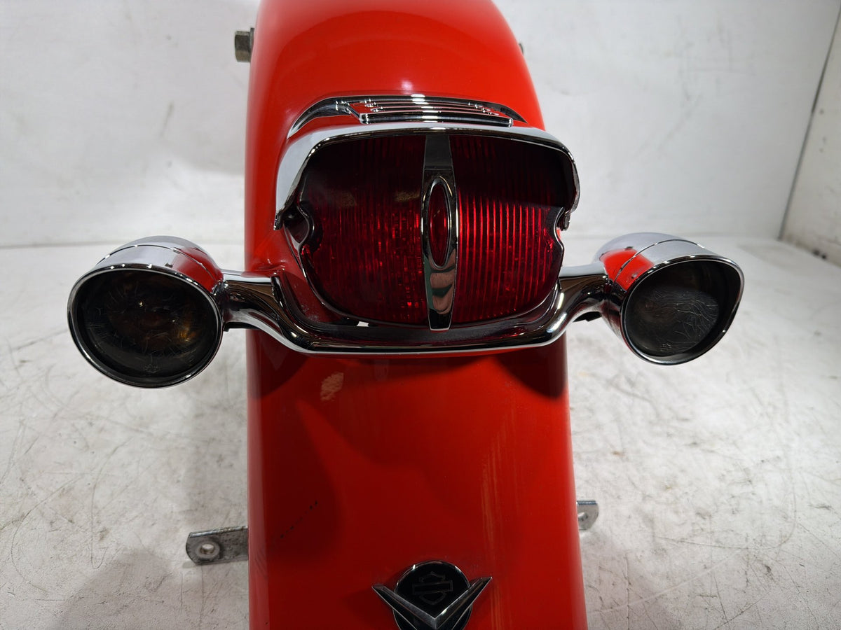 2004 Harley Electra Glide CVO Screamin OEM Rear Wheel Fender & Turn Signals Bar