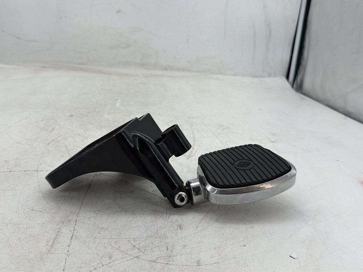 2003 Harley Softail Deuce FXSTD OEM Left Foot Rest Support Bracket Peg