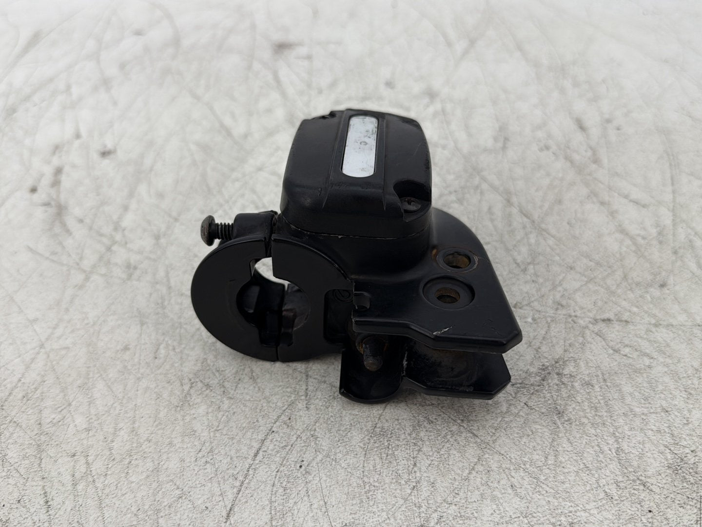 2016 Harley Road King Touring FLHR OEM Front Right Hand Brake Lever Master Cylinder Reservoir