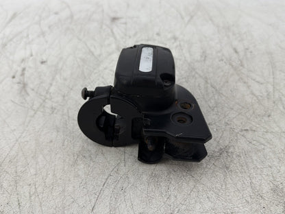 2016 Harley Road King Touring FLHR OEM Front Right Hand Brake Lever Master Cylinder Reservoir