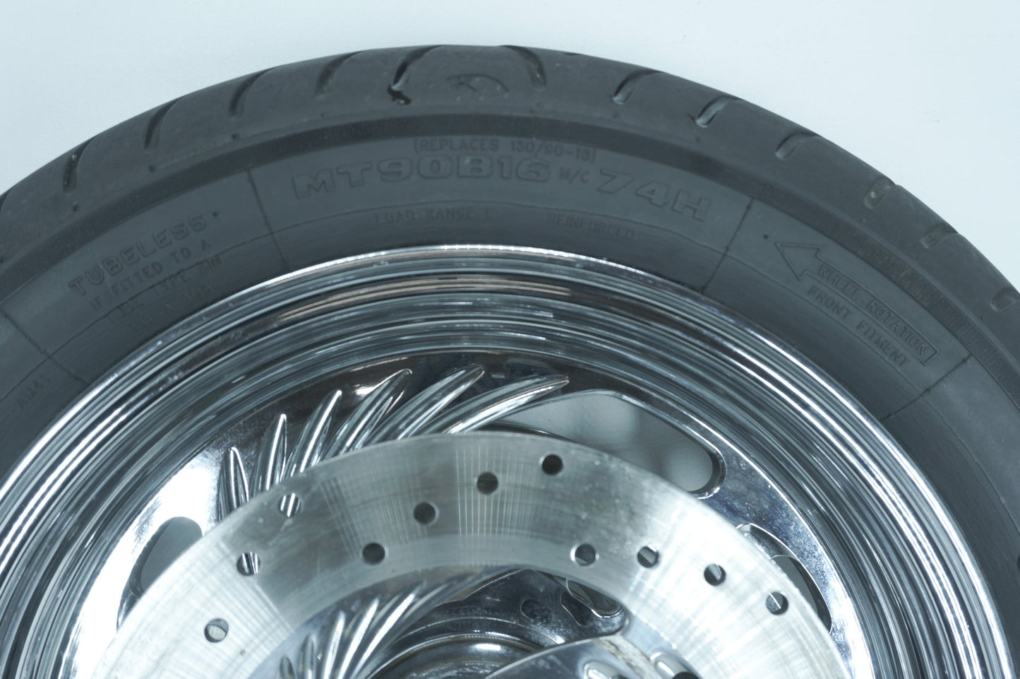 1999 - 2006 Harley-Davidson Touring Road King Front Wheel Rim Tire MT99B16 74H