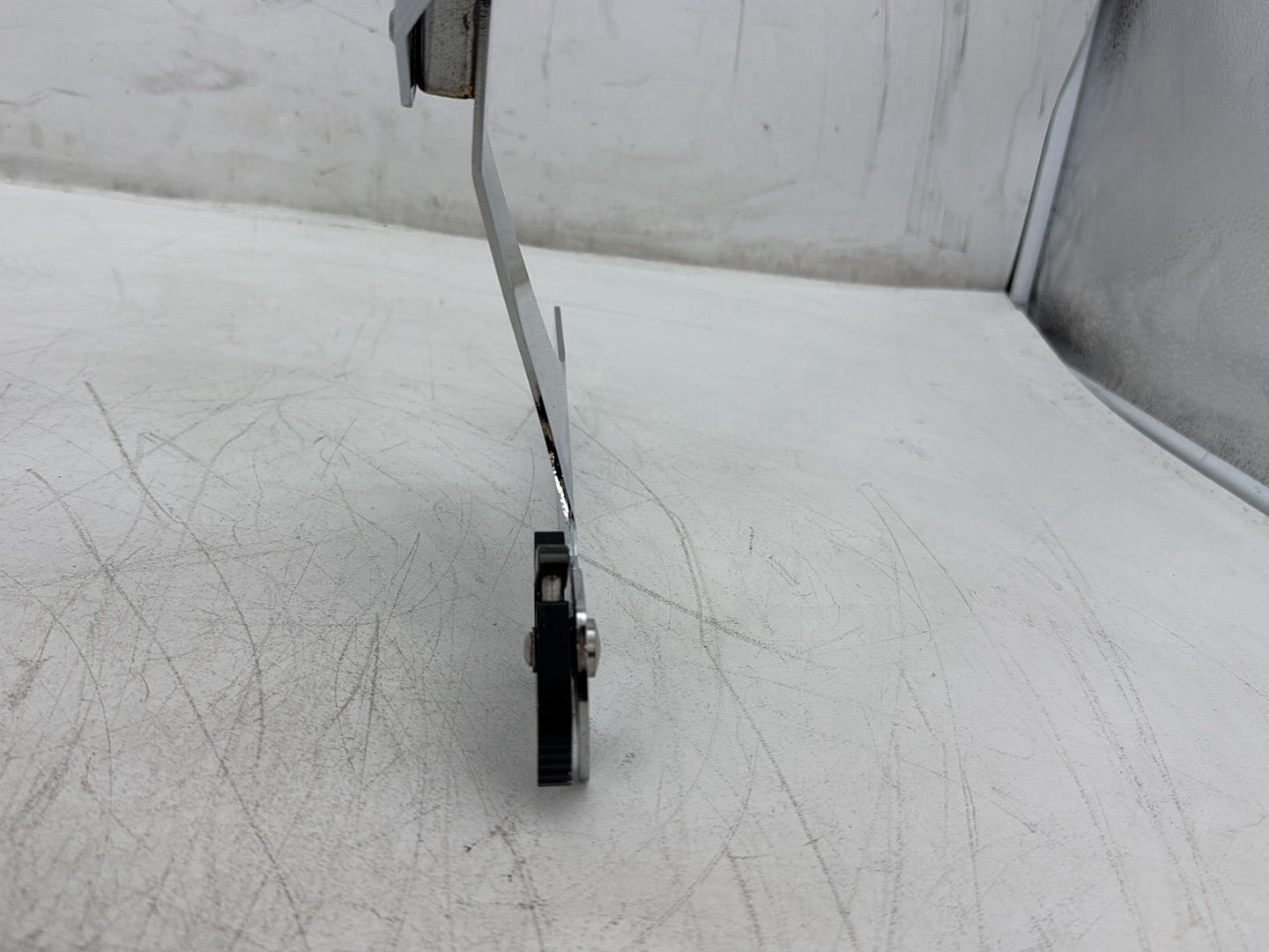 2010 Harley Dyna Fat Bob FXDF OEM Rear Back Sissy Bar Rail Sissybar
