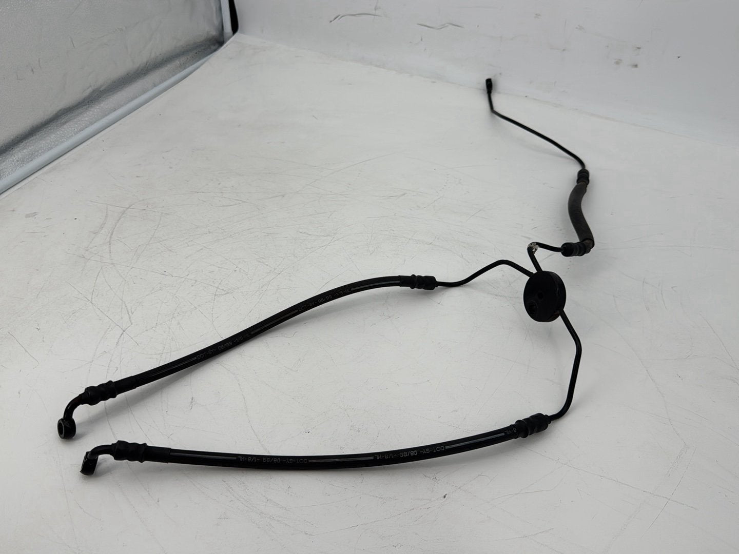 1999 - 2006 Harley-Davidson Touring Electra Glide Classic Front Brake Hose Line Pipe 43349-96B