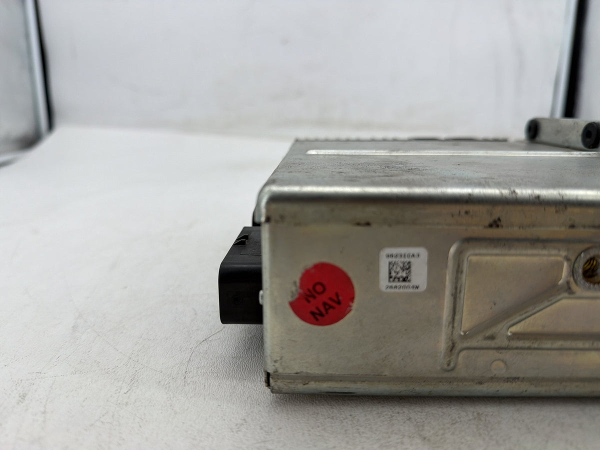 2002 Harley Electra Glide Touring FLHT OEM Harman Kardon Radio Player 76160-06