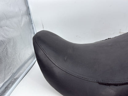 1999 - 2006 Harley-Davidson Touring Electra Glide Passenger Rider Driver Seat Saddle 51703-05