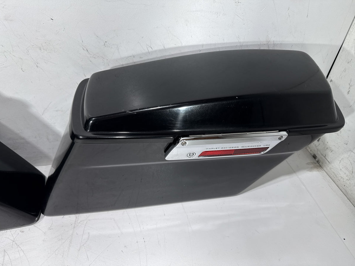 2002 Harley Electra Glide Touring FLHT OEM Left Right Saddlebags Luggage NOKey