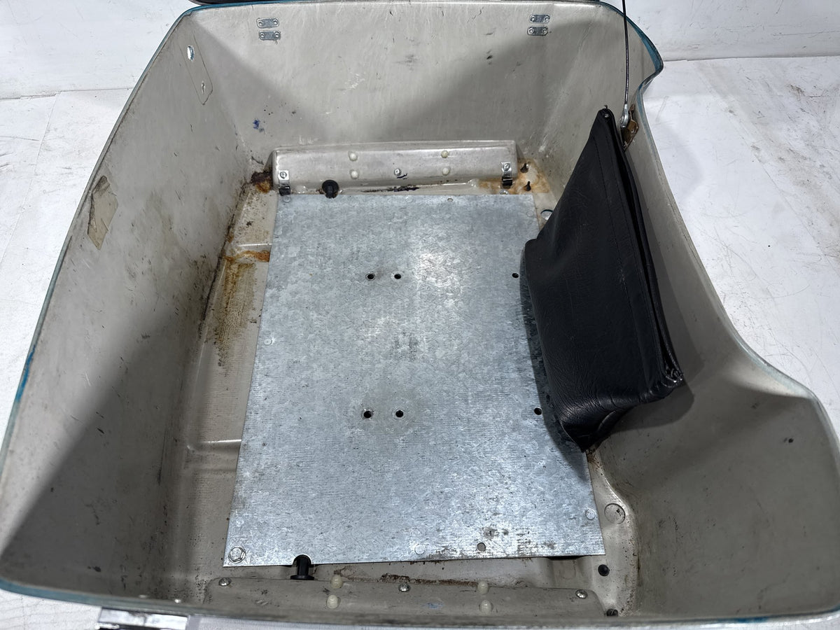 1995 Harley Electra Glide Touring FLHT OEM Pass Backrest Tour Pak Luggage NOKey