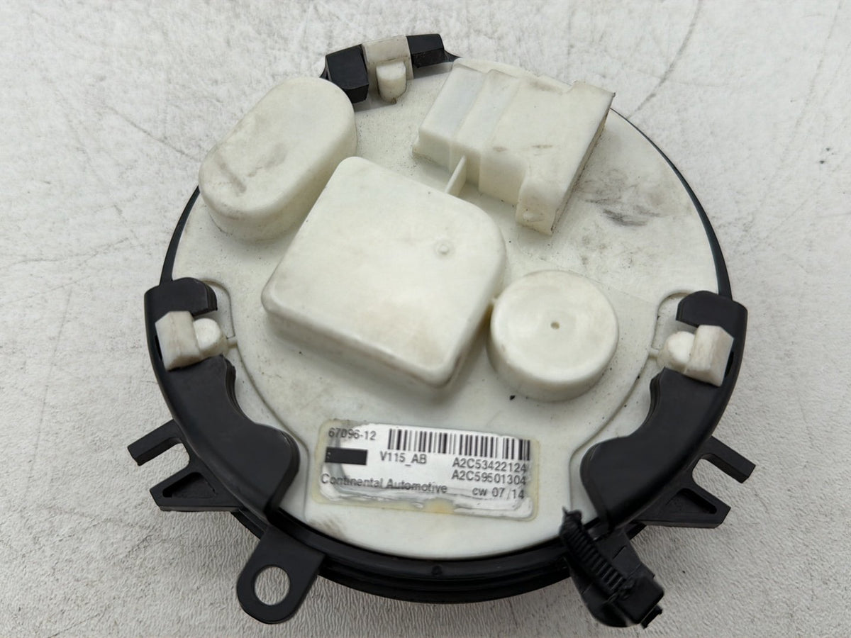 2014 Harley Dyna Switchback FLD OEM Speedo Speedometer Gauge Cluster 18K