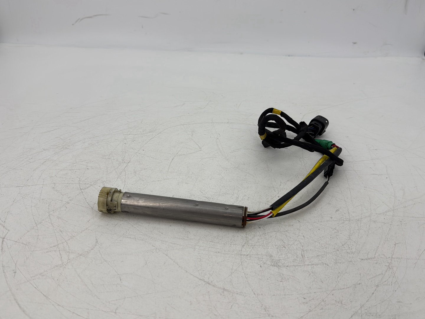 2015 Harley Touring FLHXS Street Glide OEM Twist Grip Ride Fly By Wire Throttle Sensor