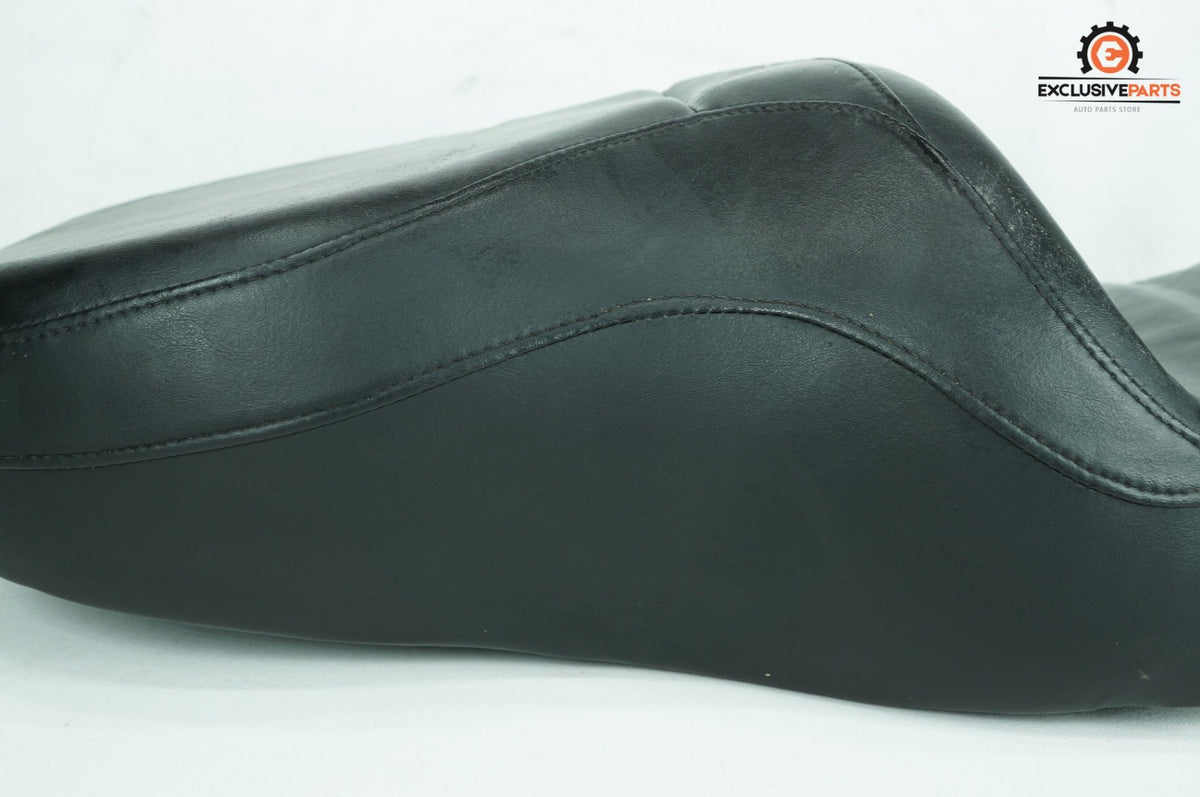 2010 Harley Touring FLHTCU Electra Glide Classic OEM Passenger Rider Driver Seat Saddle