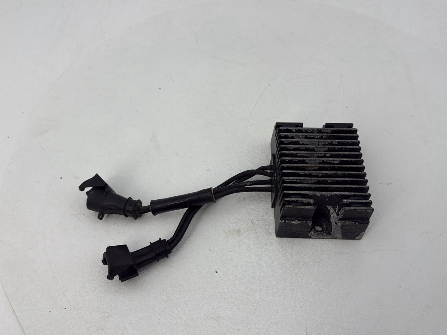 2004 - 2013 Harley-Davidson Sportster 883 Custom Voltage Regulator Rectifier  74546-07