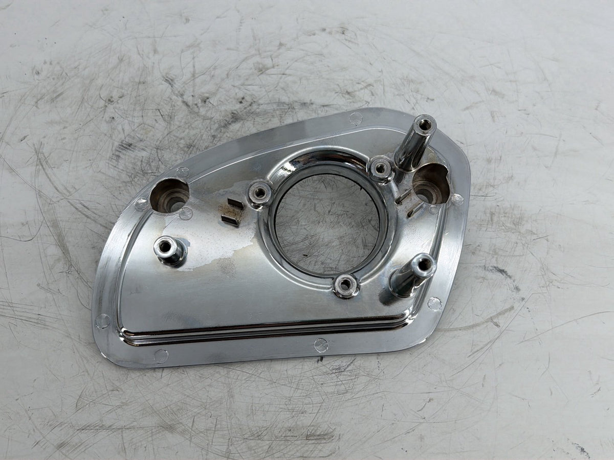 2017 Harley Touring FLHXS Street Glide OEM Air Filter Cleaner Backplate 29000125