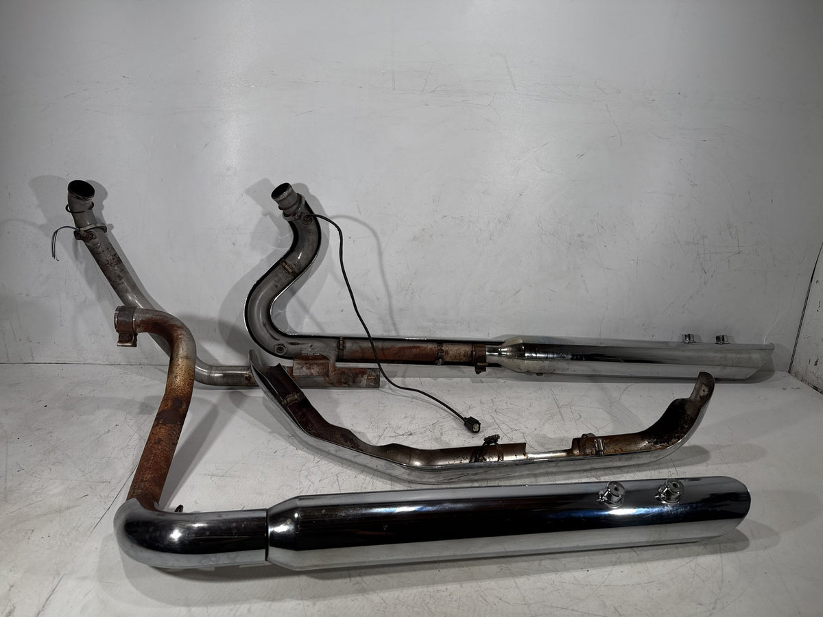 2012 Harley Electra Glide Touring Ultra OEM Exhaust Header Pipes Muffler