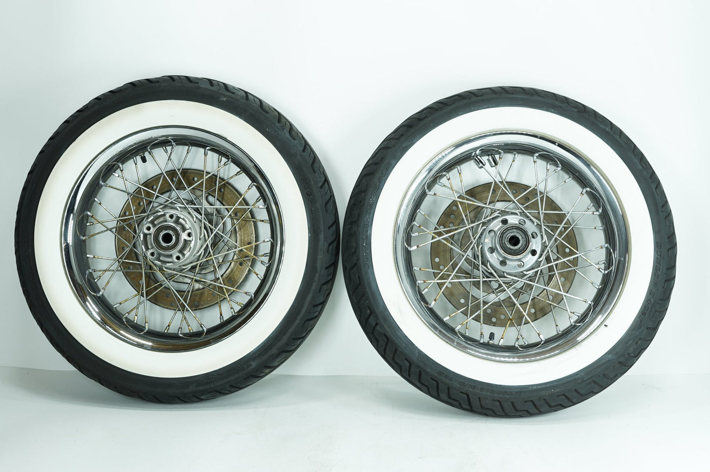 1999 - 2006 Harley-Davidson Softail Deluxe Front Rear Wheel Rim Tire Spoked 40700-05