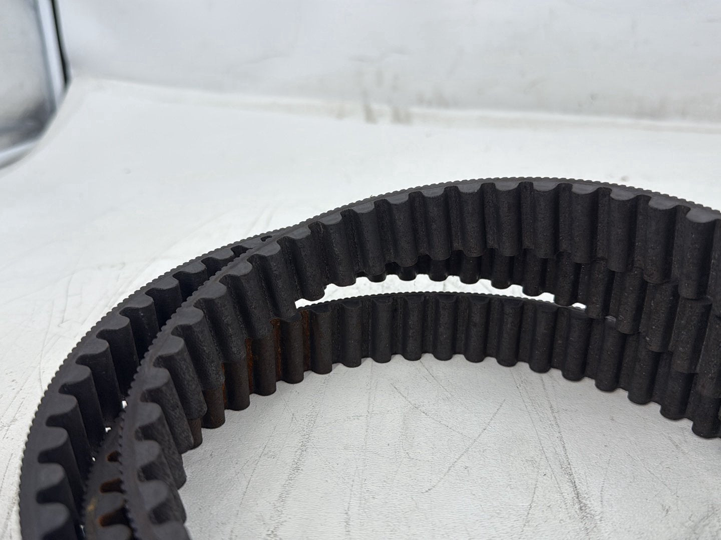 2005 Harley Heritage Softail Classic FLSTCI OEM Rear Drive Belt 135T 1-1/8"