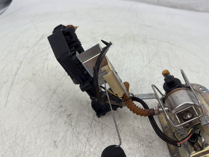 2006 Harley Road King Touring FLHRCI Classic OEM Fuel Pump Gas Gasoline Petrol Sending