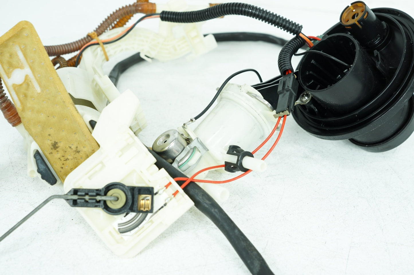 2007 - 2011 Harley-Davidson Touring Street Glide Fuel Pump Gas Gasoline Petrol Sending 62908-08