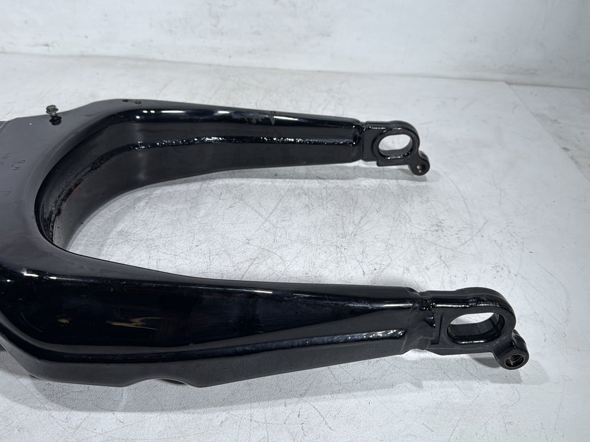 2011 Harley Electra Glide Touring Ultra OEM Rear Fork Swingarm Swing Arm