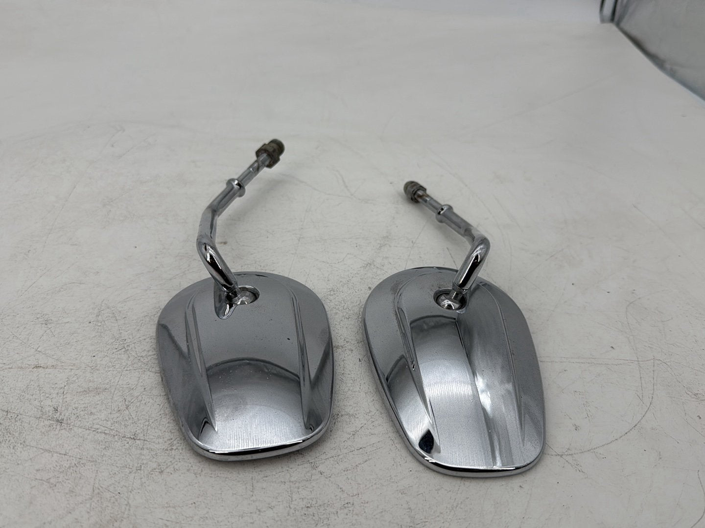 1999 - 2006 Harley-Davidson Dyna Super Glide Left Right Rear View Mirror  	91840-03A