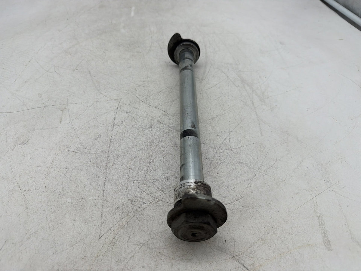 2013 Harley Electra Glide Touring FLHTCU OEM Rear Wheel Axle Bolt Shaft