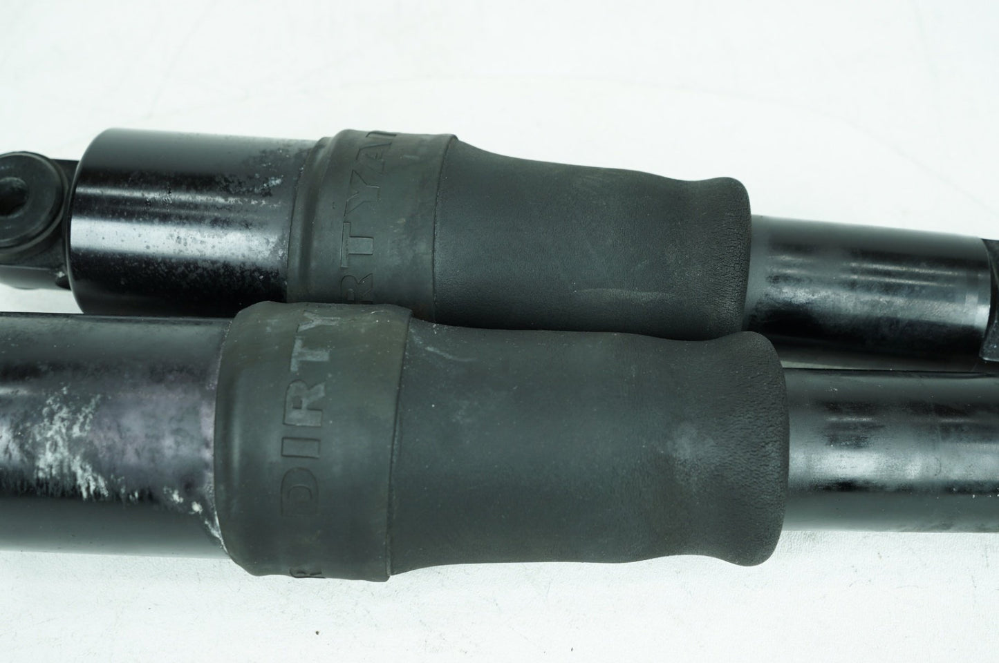 2011 - 2016 Harley-Davidson Touring Road King Classic Rear Left Right Shock Absorbers DA-SRD747-PR