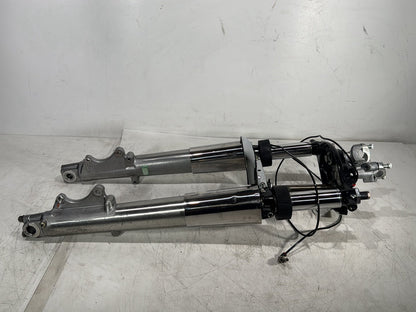 1998 Harley Touring FLHTCUI Electra Glide Ultra OEM Front Triple Tree Set & LH RH Fork Legs Sliders